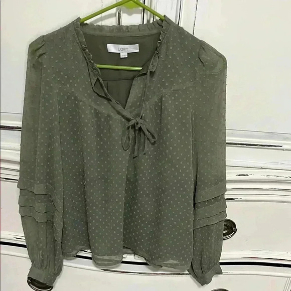 LOFT Women's Olive Green Blouse - Picture 1 of 6